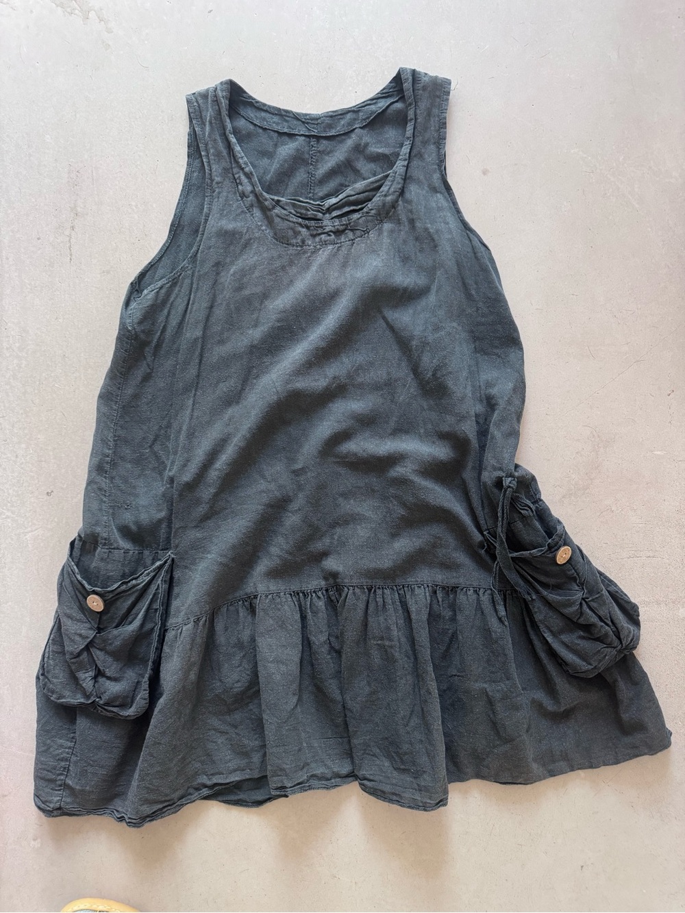 Linenfox Linen Dress Vintage Faded Black Medium